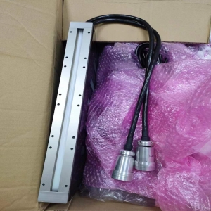 日本AITEC艾泰克1000萬LX超高亮度LED線性照明LLRB900FW